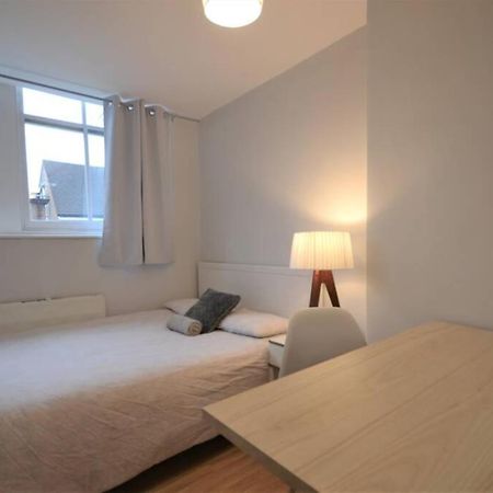 Stylish Budget 4 Bedroom Flat In Brick Lane ロンドン エクステリア 写真