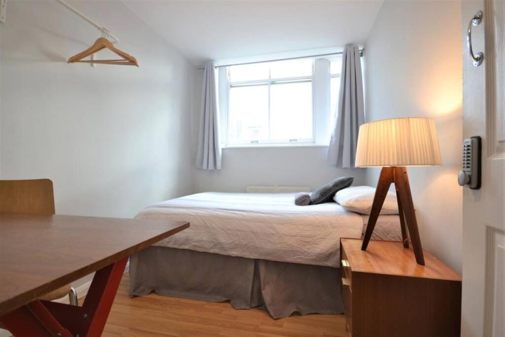 Stylish Budget 4 Bedroom Flat In Brick Lane ロンドン エクステリア 写真