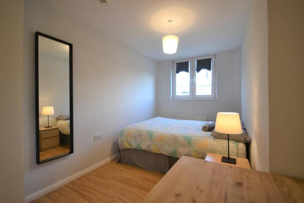 Stylish Budget 4 Bedroom Flat In Brick Lane ロンドン エクステリア 写真