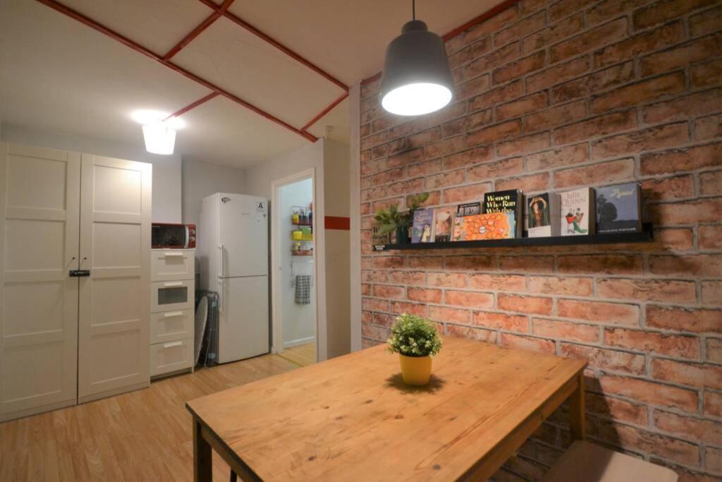 Stylish Budget 4 Bedroom Flat In Brick Lane ロンドン エクステリア 写真