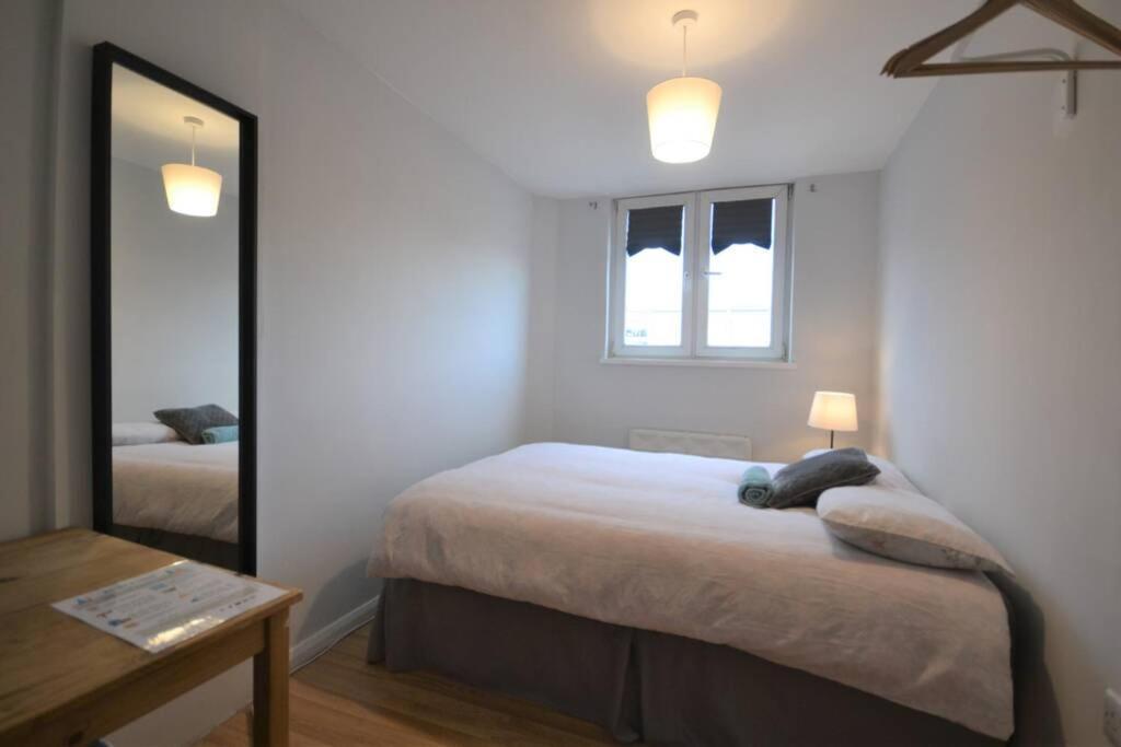 Stylish Budget 4 Bedroom Flat In Brick Lane ロンドン エクステリア 写真